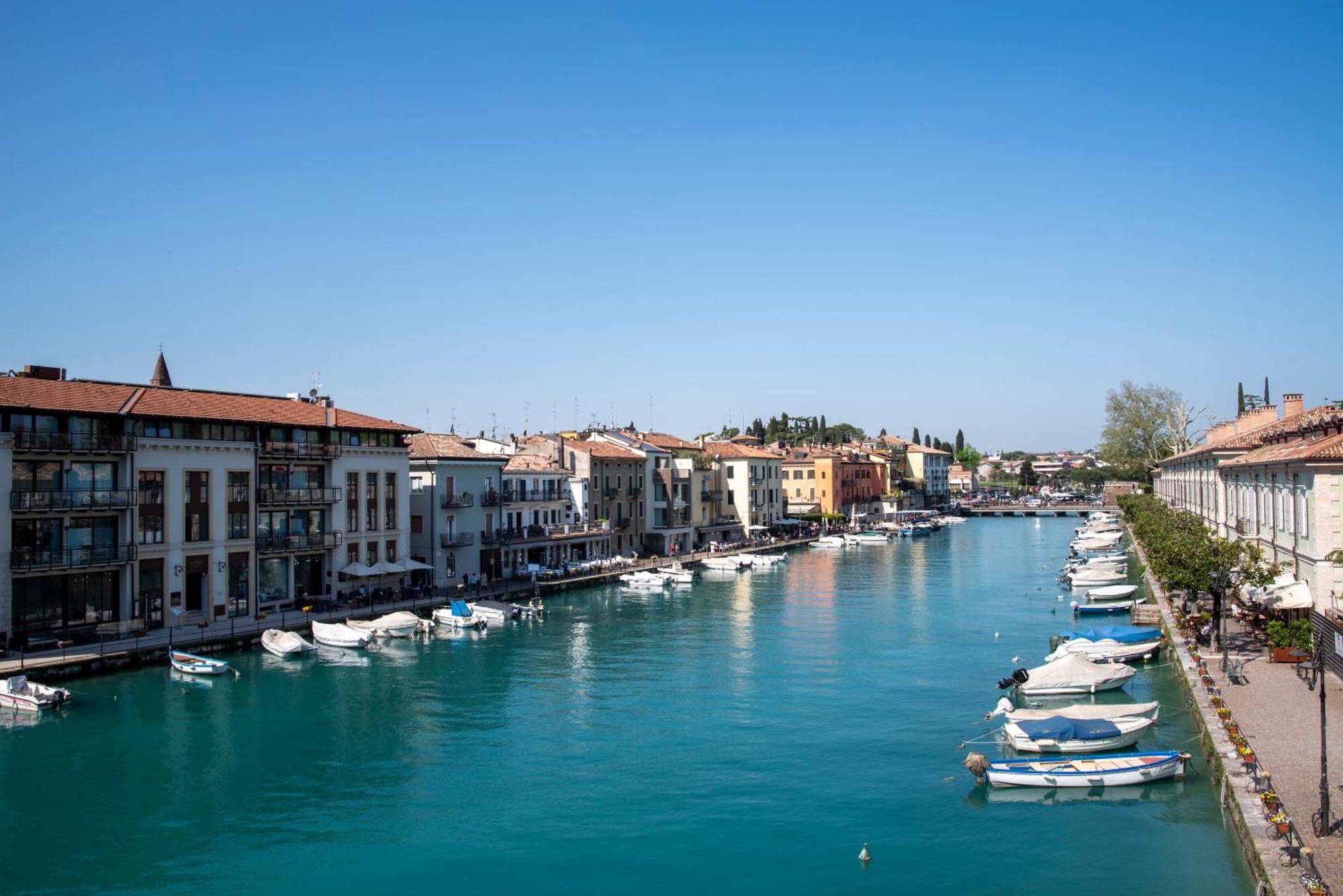Palazzo Cordigero - Apartments بسكييرا ديل غاردا المظهر الخارجي الصورة