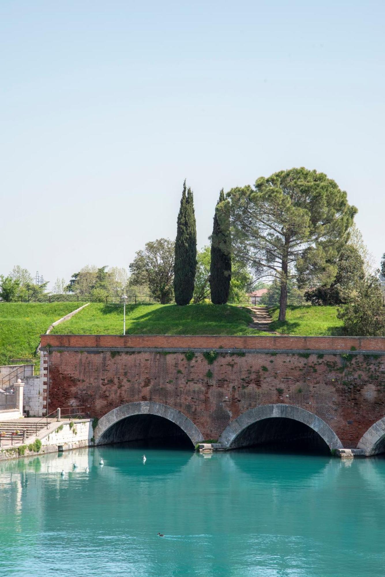 Palazzo Cordigero - Apartments بسكييرا ديل غاردا المظهر الخارجي الصورة