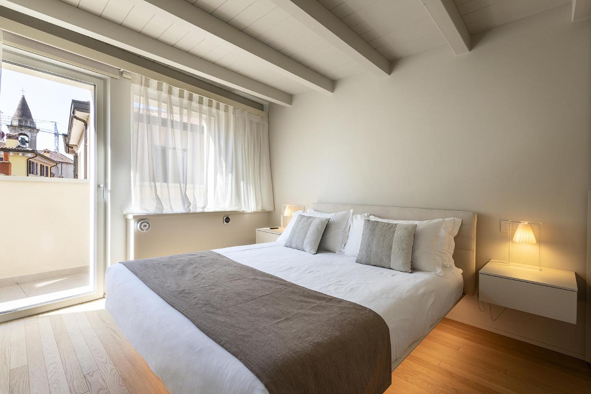 Palazzo Cordigero - Apartments بسكييرا ديل غاردا المظهر الخارجي الصورة