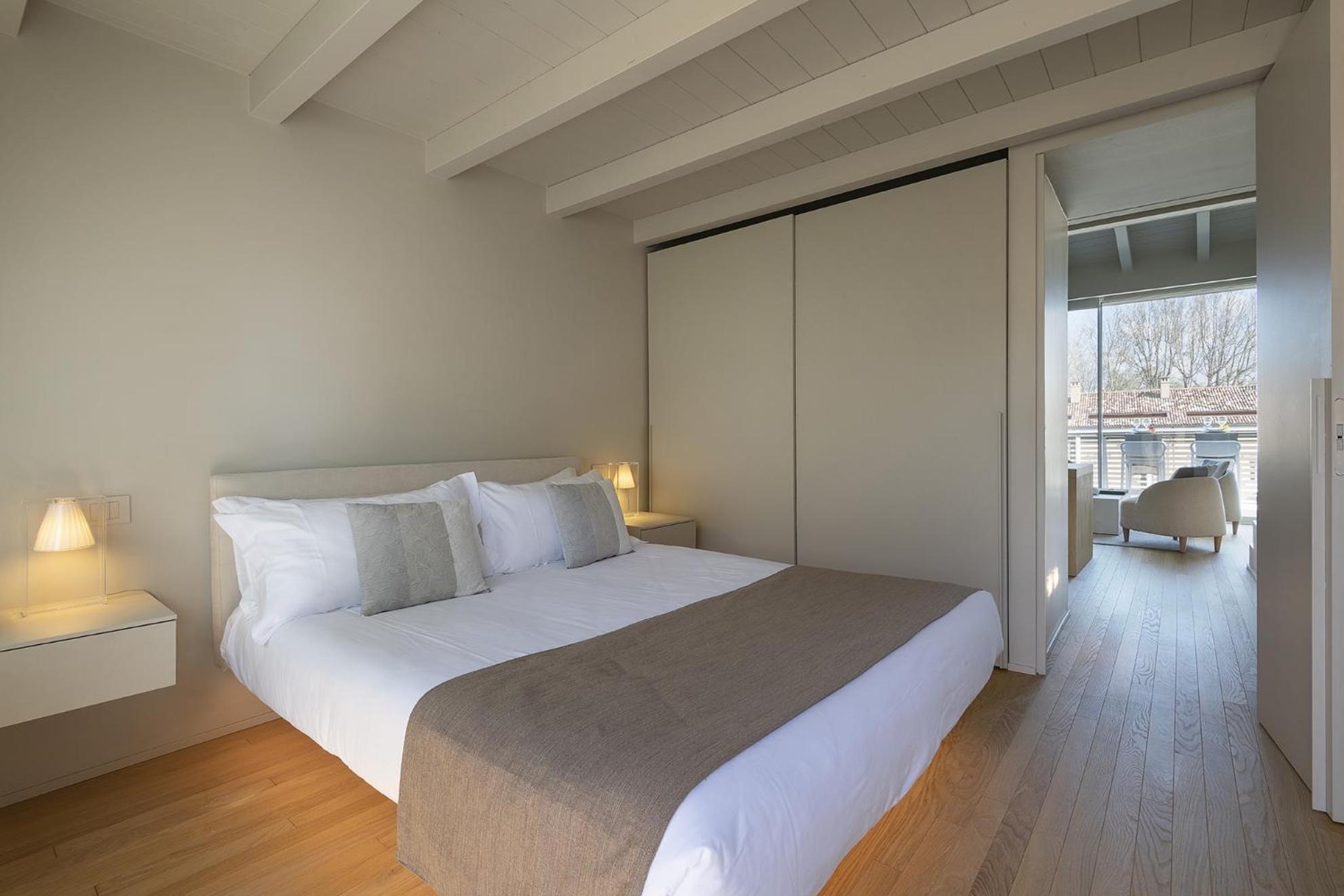 Palazzo Cordigero - Apartments بسكييرا ديل غاردا المظهر الخارجي الصورة